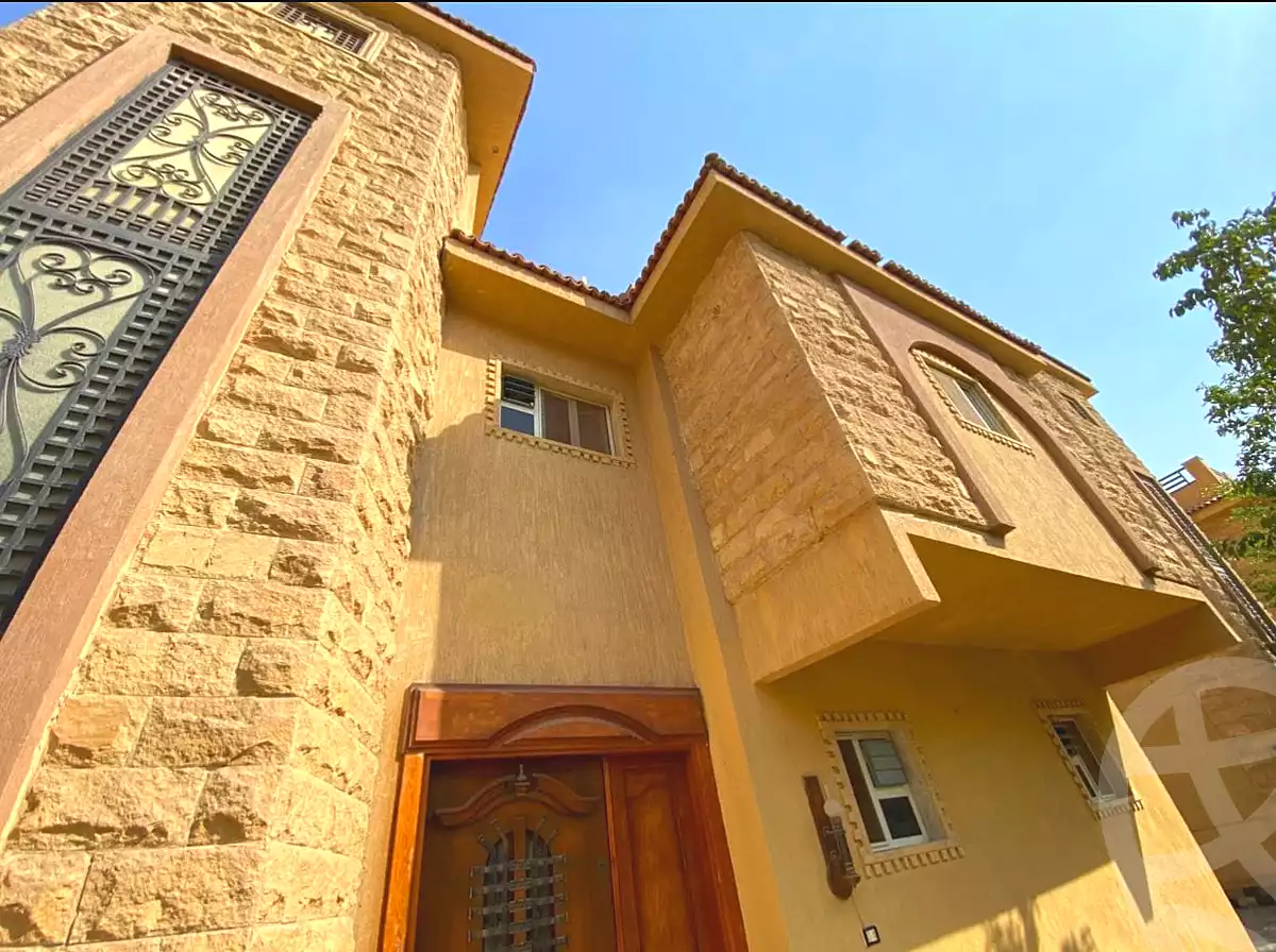 https://aqarmap.com.eg/ar/listing/7218990-for-sale-cairo-el-sheikh-zayed-city-compounds-greens