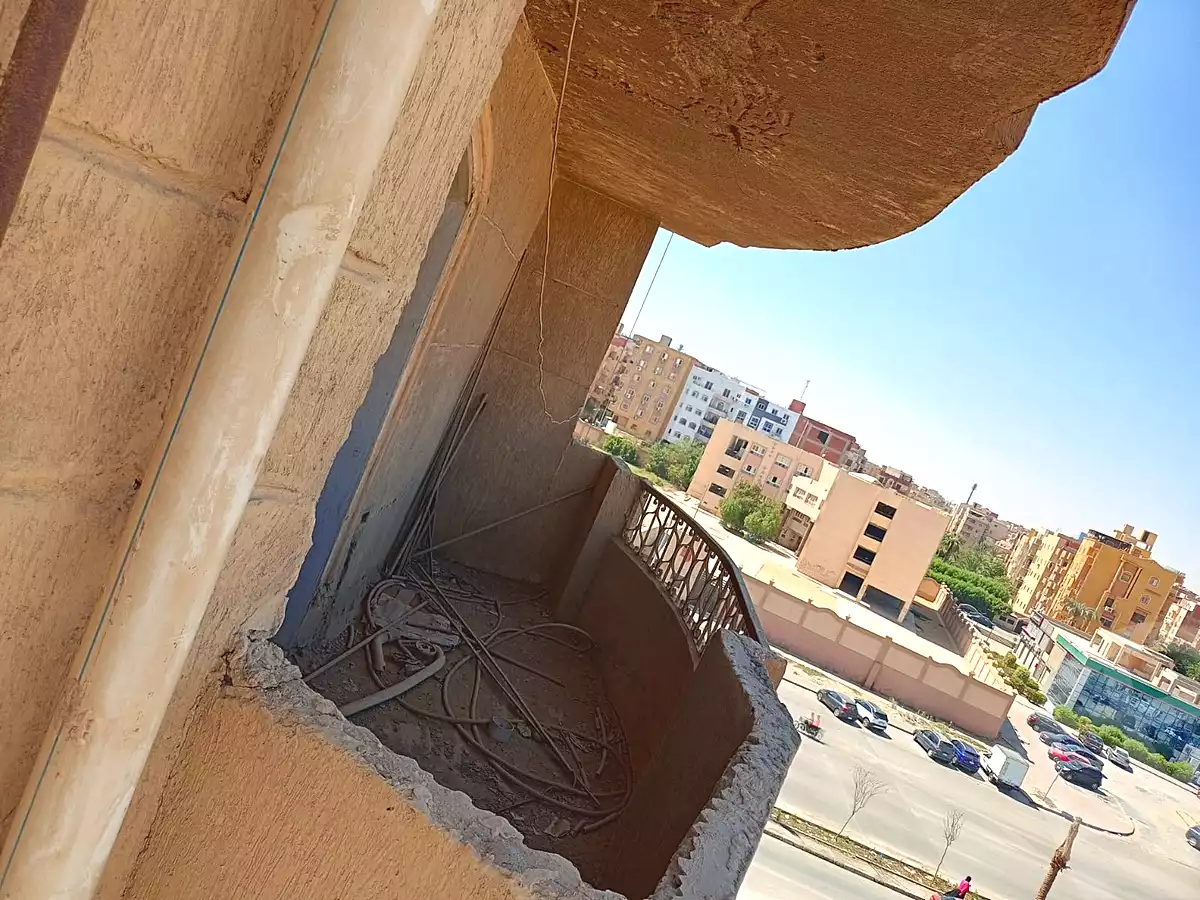 https://aqarmap.com.eg/ar/listing/7198896-for-sale-cairo-6th-of-october-el-ahyaa-neighborhood-3rd-mohmmed-imad-ragheb-st