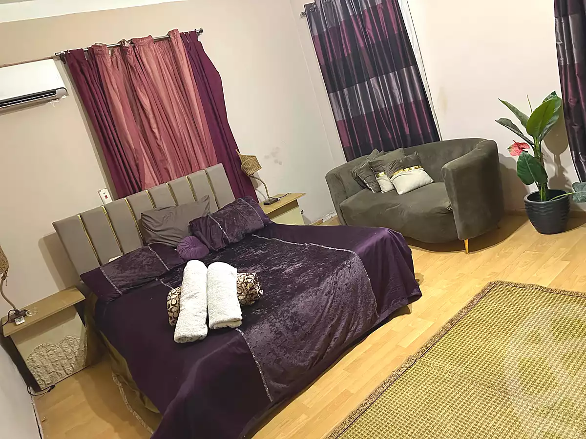 https://aqarmap.com.eg/ar/listing/7219345-for-rent-cairo-6th-of-october-shr-drym-lnd