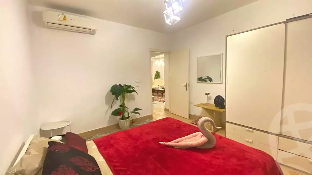 https://aqarmap.com.eg/ar/listing/7219353-for-rent-cairo-6th-of-october-shr-drym-lnd