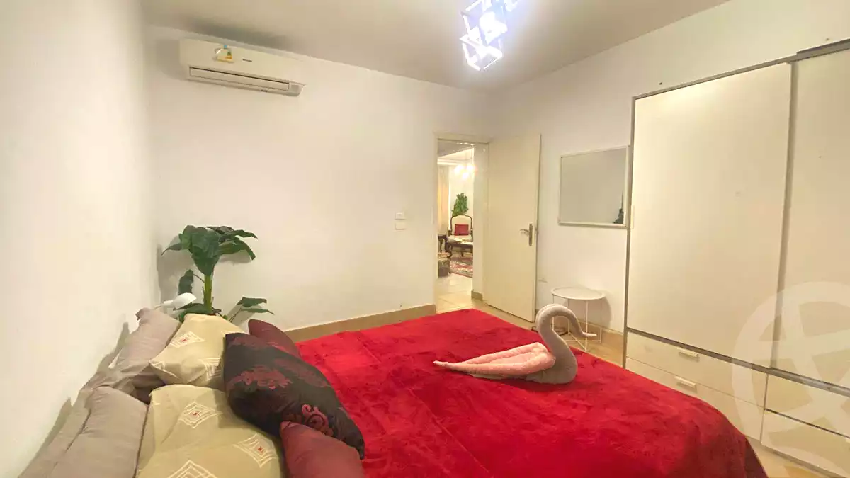 https://aqarmap.com.eg/ar/listing/7219353-for-rent-cairo-6th-of-october-shr-drym-lnd