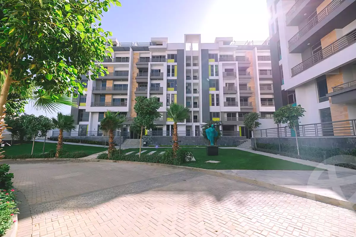 https://aqarmap.com.eg/ar/listing/7219367-for-sale-cairo-new-cairo-compounds-the-icon-gardens-compound-style-home