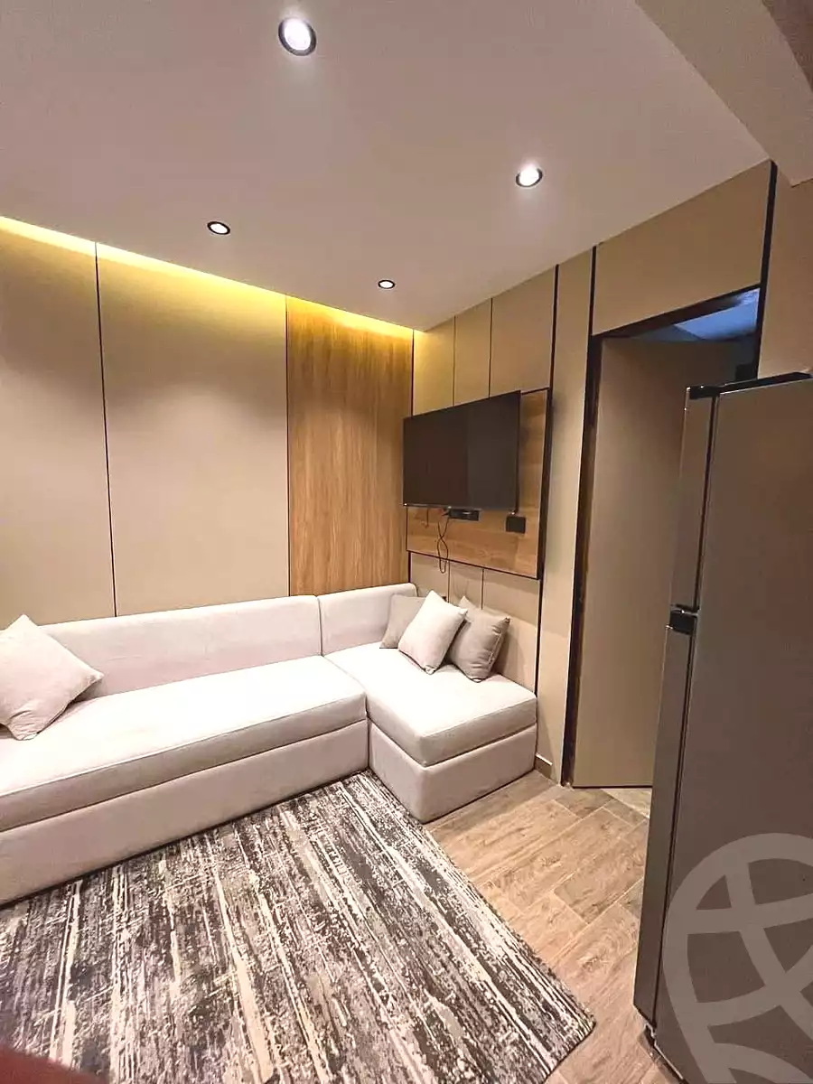 https://aqarmap.com.eg/ar/listing/7219829-for-sale-cairo-6th-of-october-el-ahyaa-neighborhood-1st-eighth-neighborhood