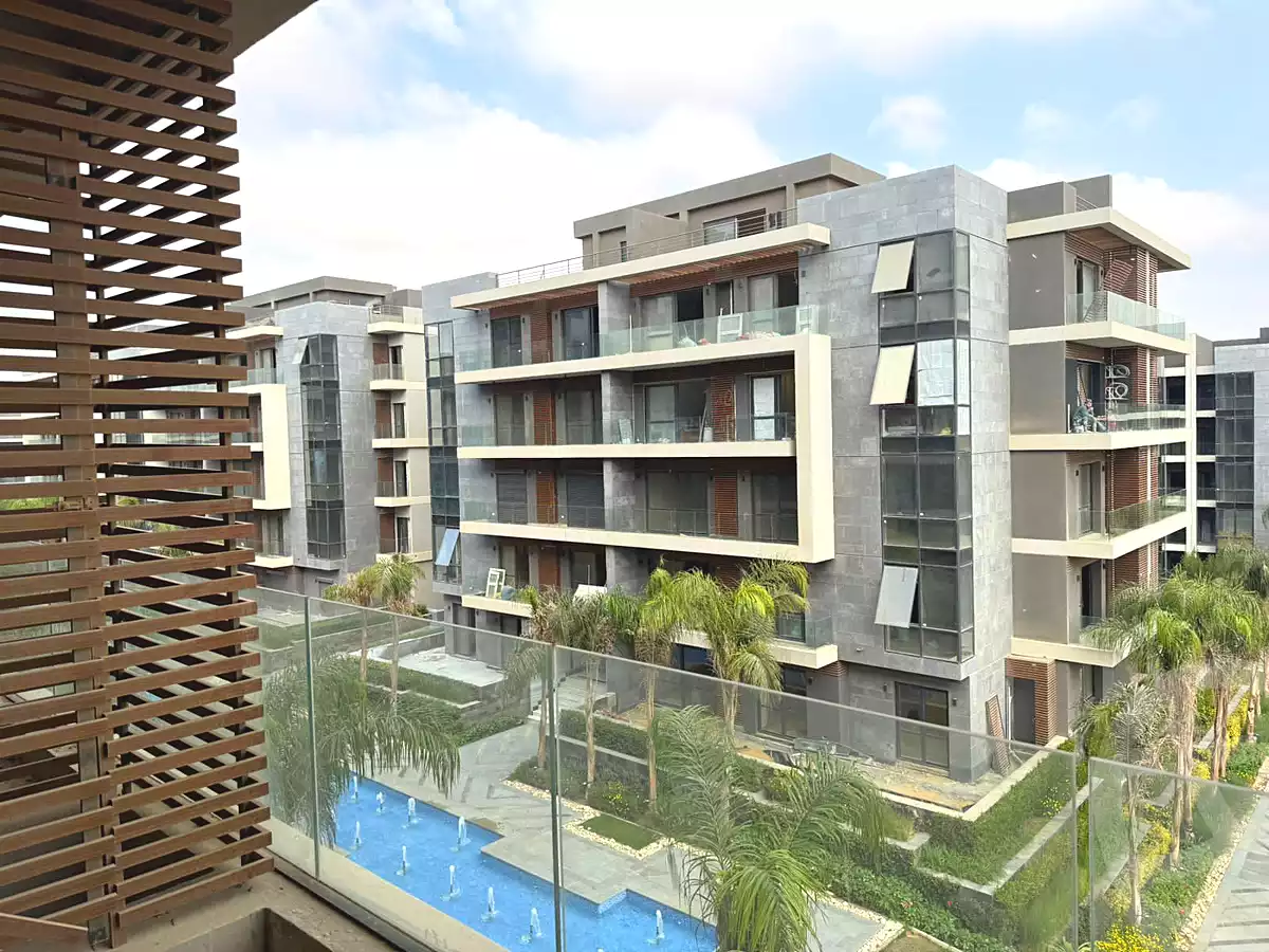 https://aqarmap.com.eg/en/listing/7219860-for-sale-cairo-new-cairo-compounds-el-patio-oro