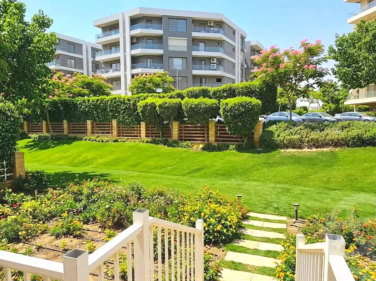 https://aqarmap.com.eg/en/listing/7220015-for-sale-cairo-new-cairo-compounds-sarai-club-views-sarai-compound