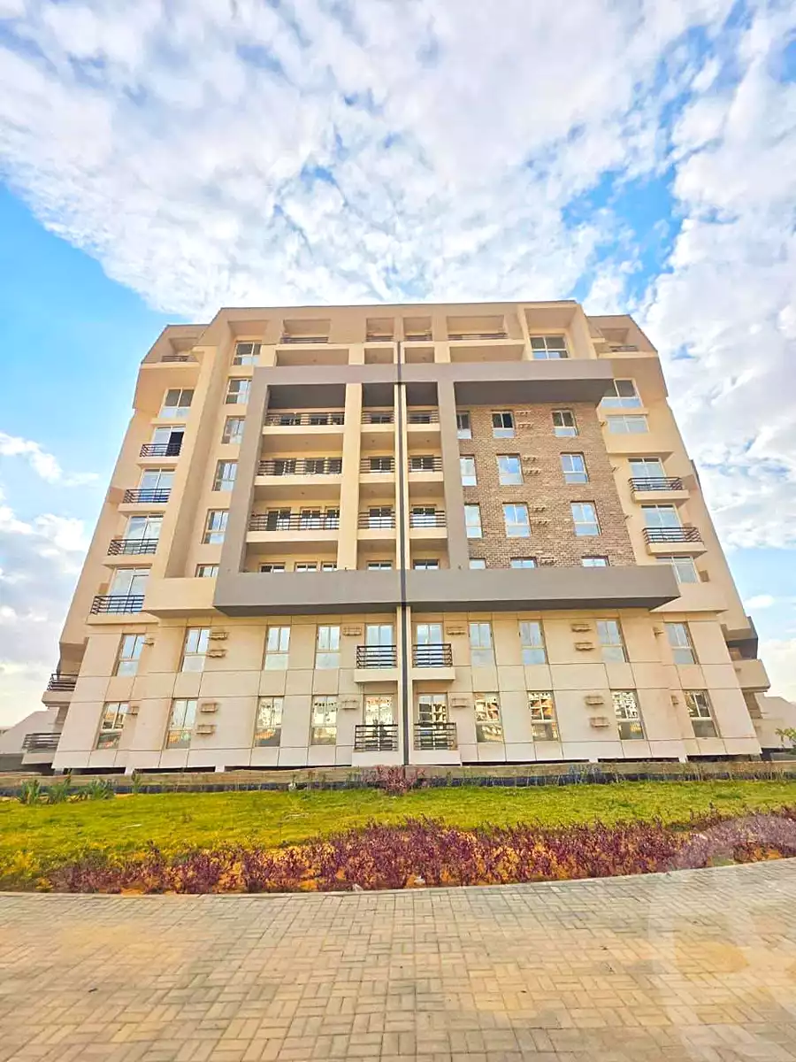 https://aqarmap.com.eg/ar/listing/7220106-for-sale-cairo-new-administrative-capital-r7-scenario