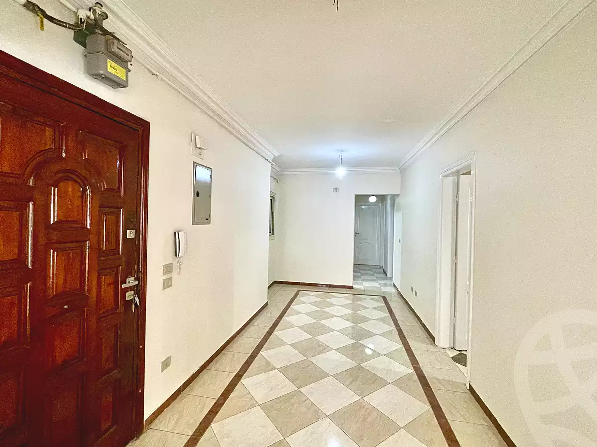 https://aqarmap.com.eg/ar/listing/7220029-for-rent-cairo-mokattam-lhdb-l-ly-diplomats-neighborhood -al-ahram-st