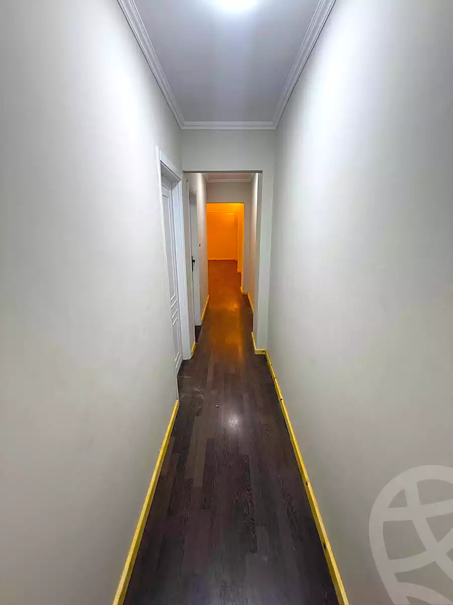 https://aqarmap.com.eg/ar/listing/7220355-for-sale-cairo-helwan-helwan-el-sharkeya-khesro-basha-st