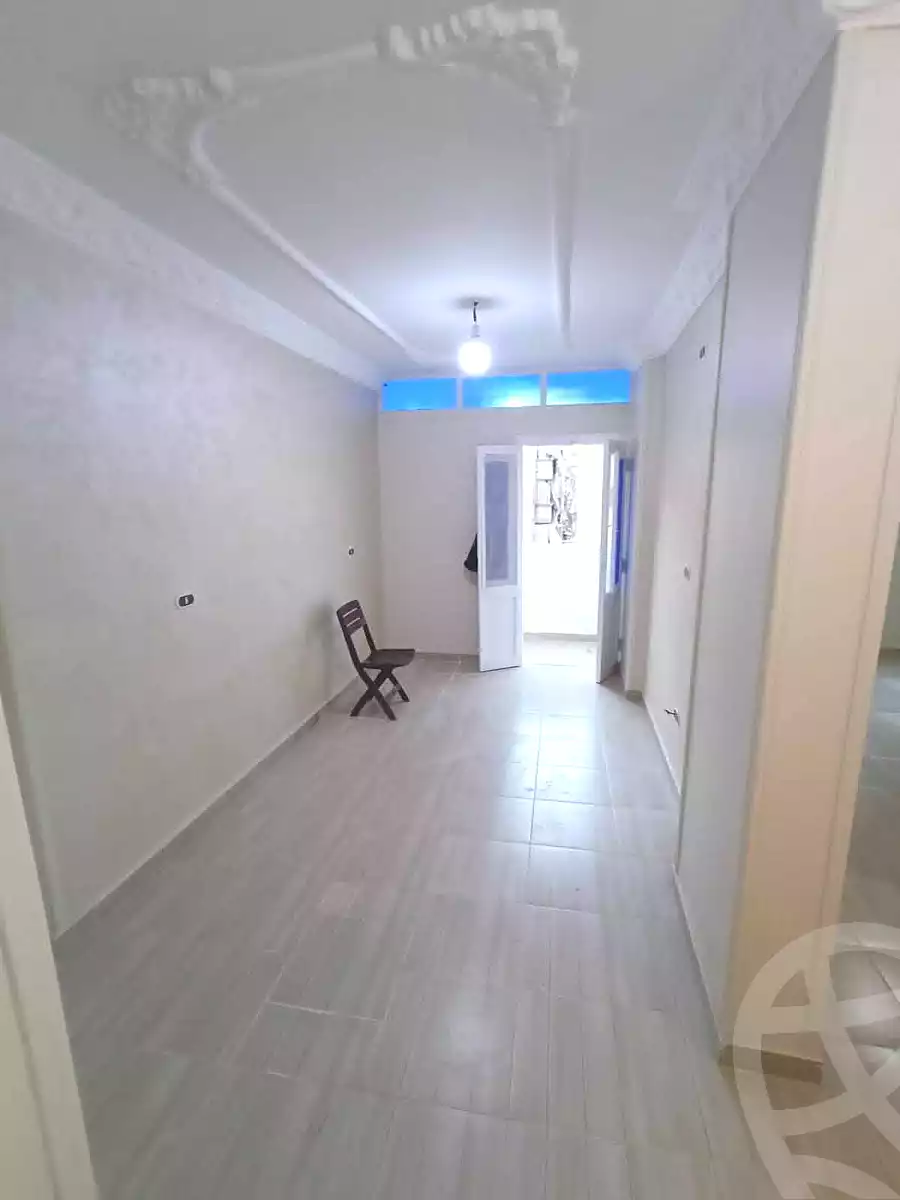 https://aqarmap.com.eg/en/listing/7220398-for-sale-alexandria-al-agamy-el-hanouvel-yathreb-st