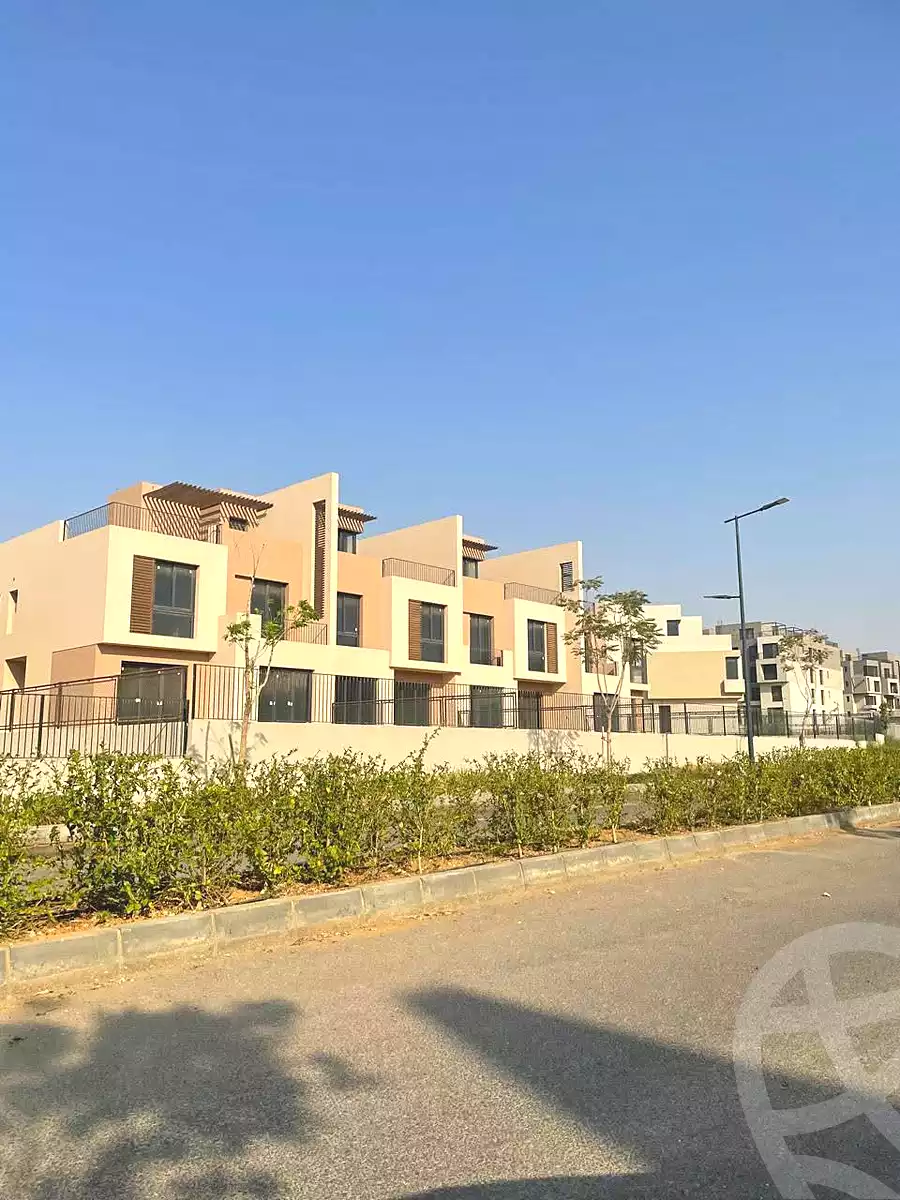 4 BR Townhouse in Azailya, photo 15 of 16
