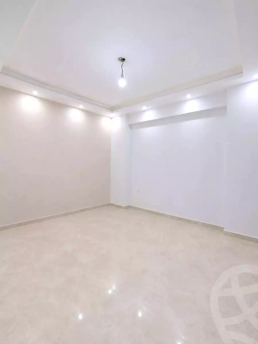 https://aqarmap.com.eg/ar/listing/7220583-for-sale-alexandria-al-agamy-lbytsh
