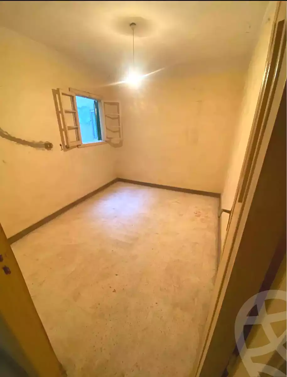 https://aqarmap.com.eg/ar/listing/7220625-for-sale-alexandria-ganaklis