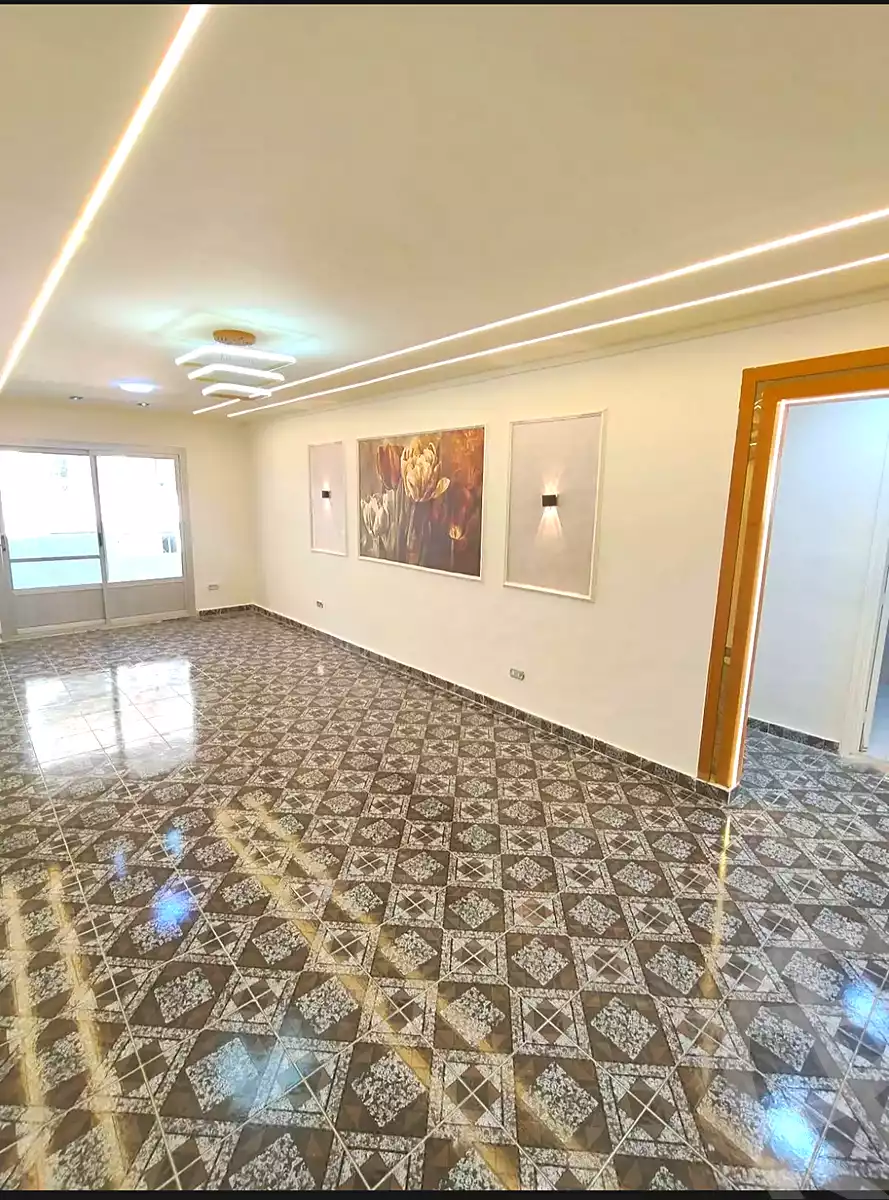 https://aqarmap.com.eg/ar/listing/7220632-for-sale-alexandria-al-agamy-shataa-el-nakheel