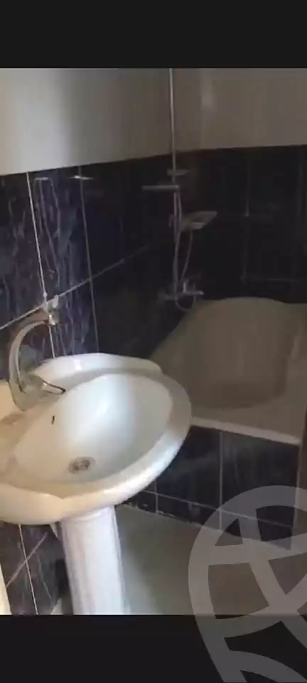 https://aqarmap.com.eg/ar/listing/7220824-for-sale-alexandria-ibrahimia-tanees-st