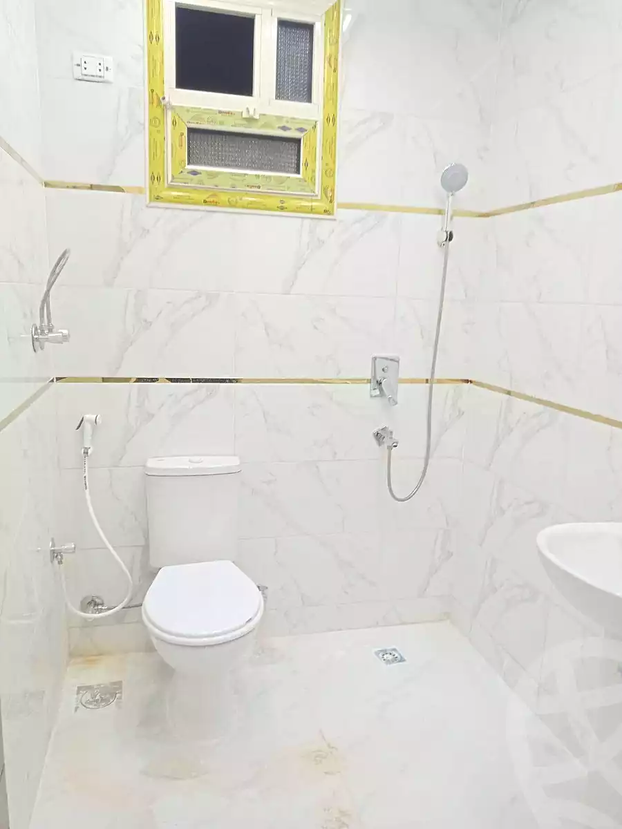 https://aqarmap.com.eg/en/listing/7220956-for-sale-cairo-el-haram-el-lebeny-soltan-khattab-st