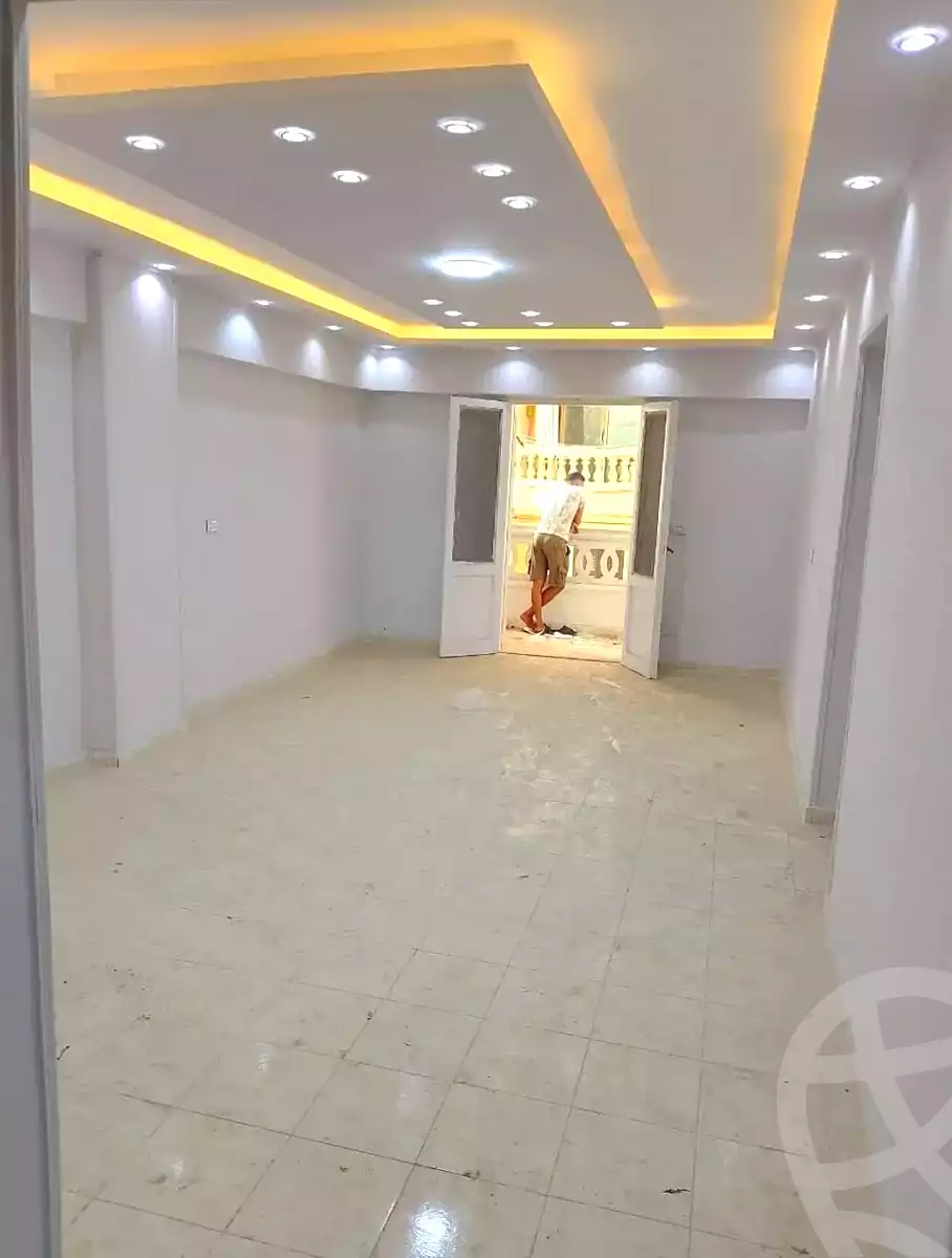 https://aqarmap.com.eg/ar/listing/7220954-for-sale-alexandria-al-agamy-el-hanouvel