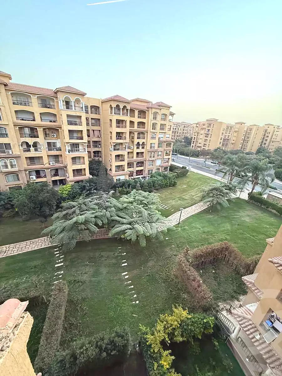 https://aqarmap.com.eg/en/listing/7221011-for-sale-cairo-new-cairo-madinaty-first-zone-buildings-12th-st.