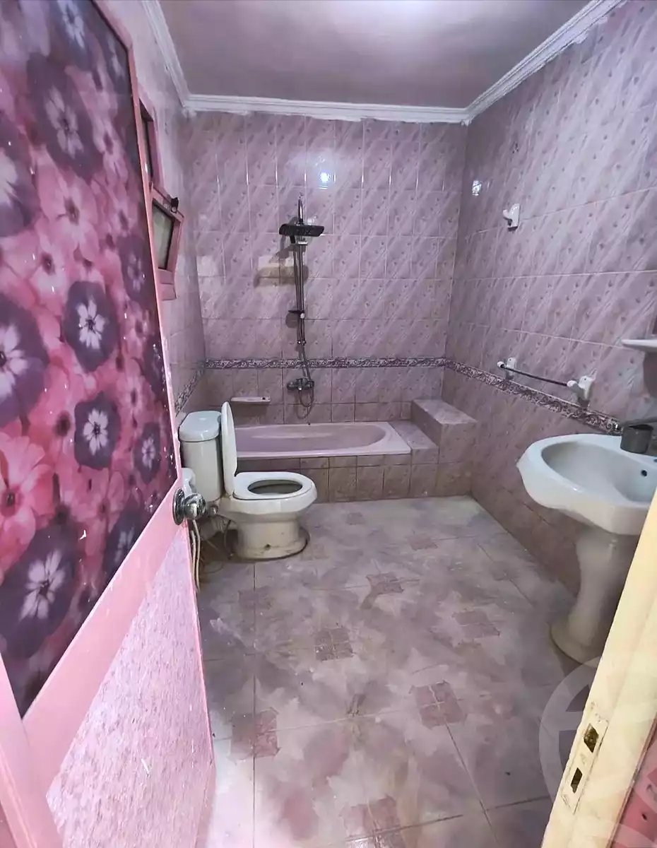 https://aqarmap.com.eg/ar/listing/7221236-for-sale-alexandria-lsywf-el-falki-street-16-el-eslah