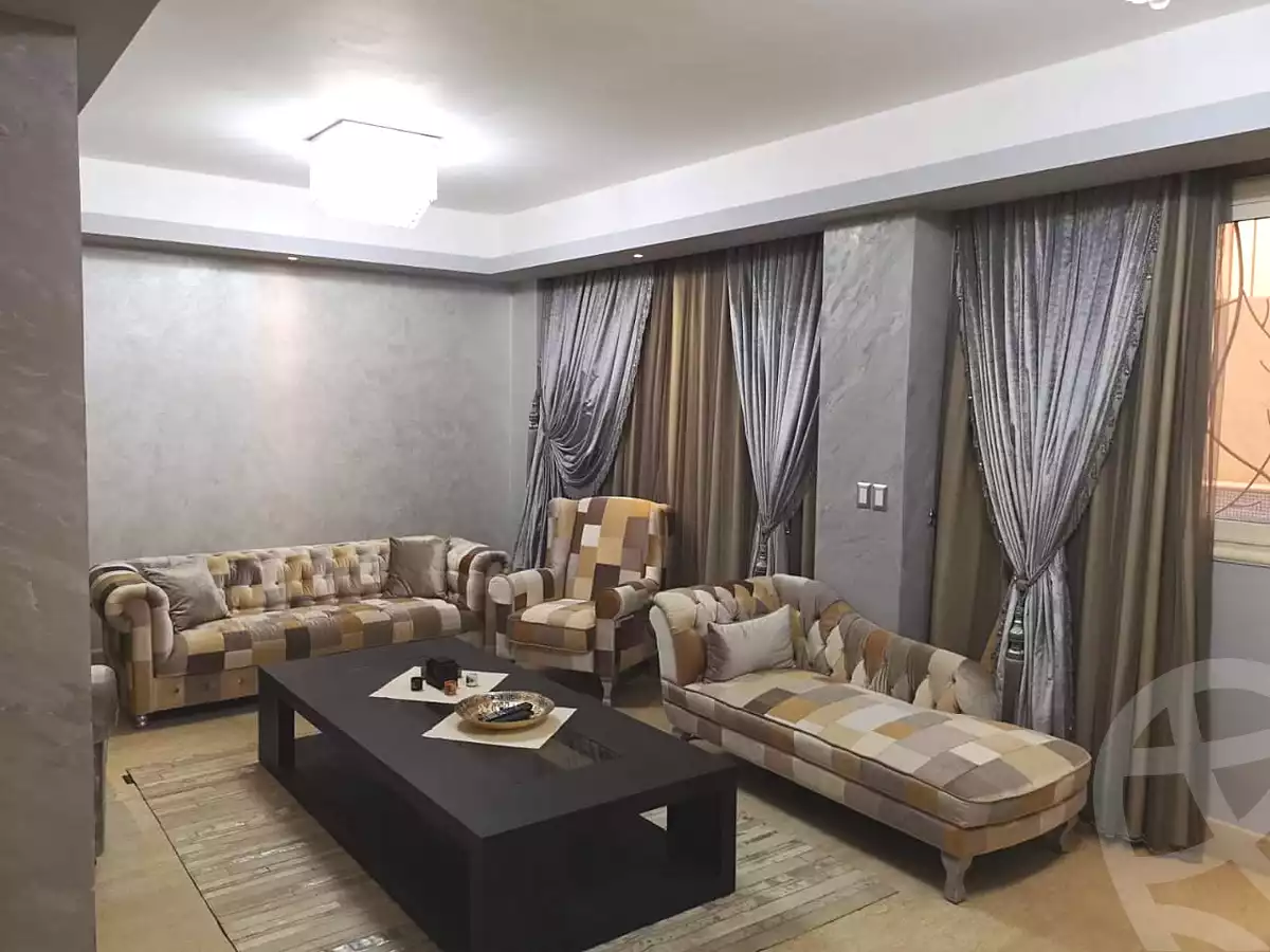 https://aqarmap.com.eg/ar/listing/7221607-for-sale-cairo-new-cairo-compounds-kmbwnd-lnkhyl