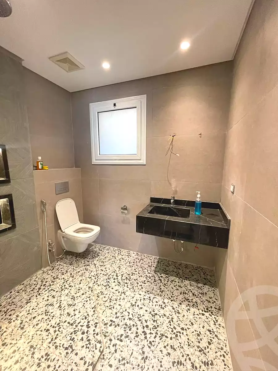 شقة بـ٣ غرف نوم في ذا سكوير، صورة ٧ من ١٠