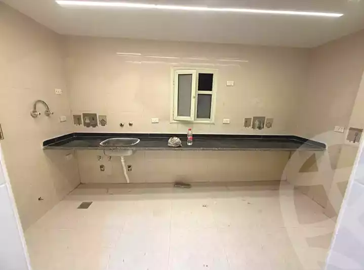 https://aqarmap.com.eg/ar/listing/7221988-for-sale-alexandria-al-agamy-lbytsh-shahr-al-assal-st