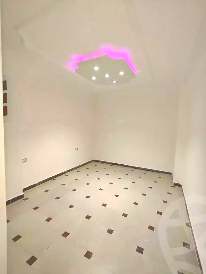 https://aqarmap.com.eg/ar/listing/7222160-for-sale-alexandria-lsywf-el-falki