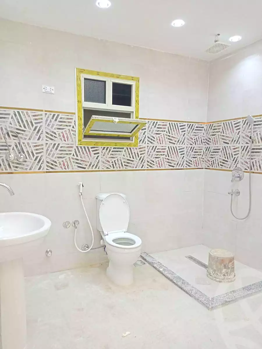 https://aqarmap.com.eg/ar/listing/7222358-for-sale-cairo-el-haram-el-lebeny-soltan-khattab-st