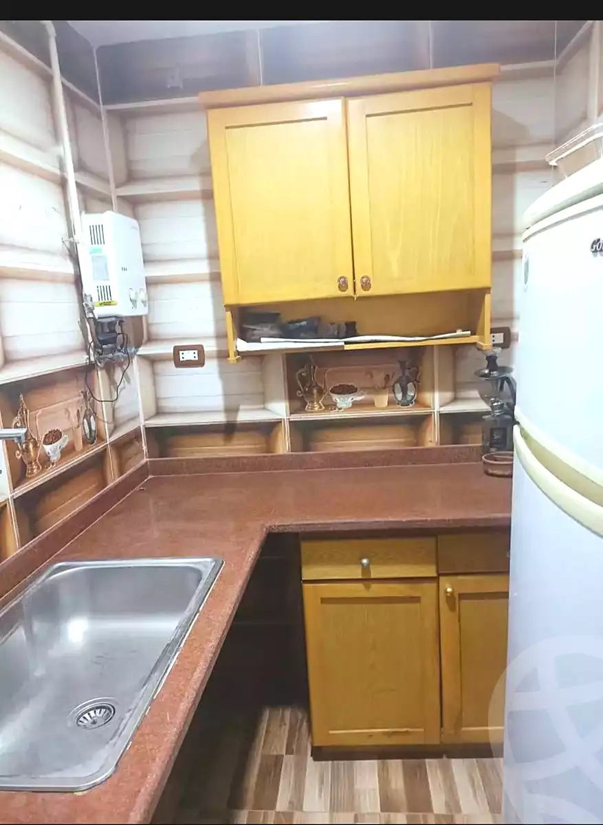https://aqarmap.com.eg/en/listing/7222370-for-rent-alexandria-al-agamy-lbytsh-shahr-al-assal-st