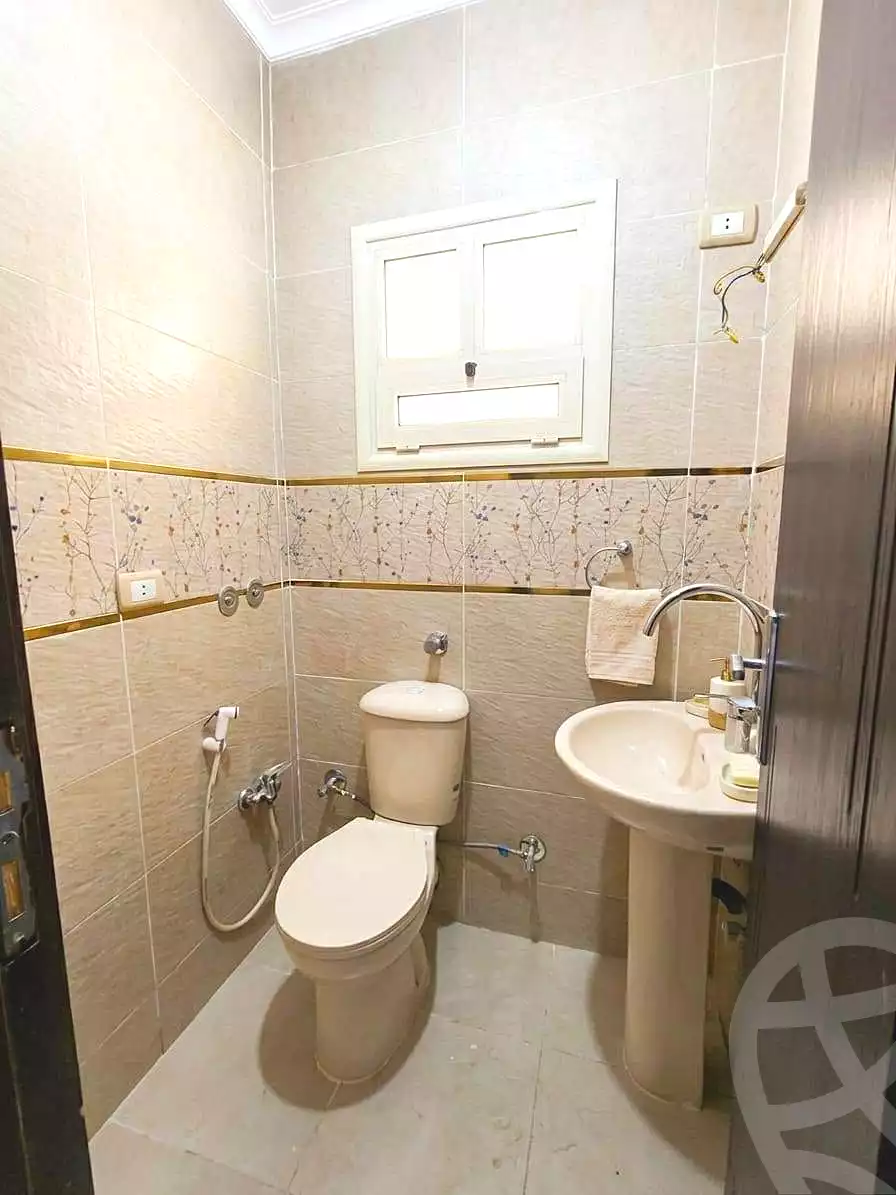 https://aqarmap.com.eg/ar/listing/7222675-for-sale-cairo-helwan-helwan-el-sharkeya-latif-basha-st