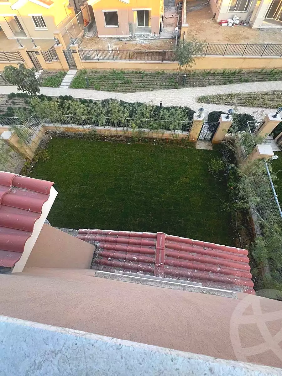 5 BR Villa in Mivida, photo 5 of 9