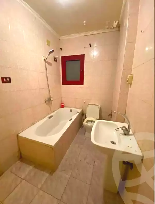 https://aqarmap.com.eg/ar/listing/7223008-for-sale-cairo-el-haram-shareaa-el-haram