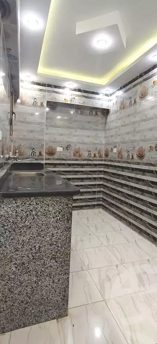 https://aqarmap.com.eg/ar/listing/7223235-for-sale-alexandria-al-agamy-el-hanouvel-el-kholafaa-el-rashdeen-st