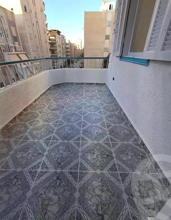 https://aqarmap.com.eg/ar/listing/7223353-for-sale-alexandria-al-agamy-shataa-el-nakheel