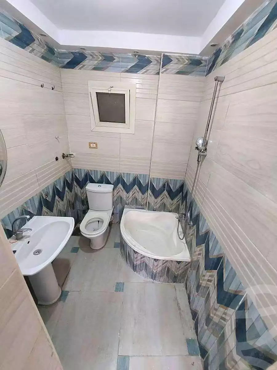 https://aqarmap.com.eg/ar/listing/7223392-for-sale-alexandria-rs-ltyn