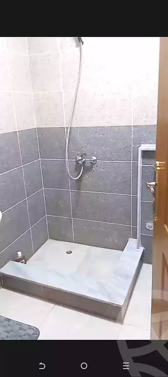 https://aqarmap.com.eg/ar/listing/7223527-for-sale-cairo-ain-shams-6-october-st