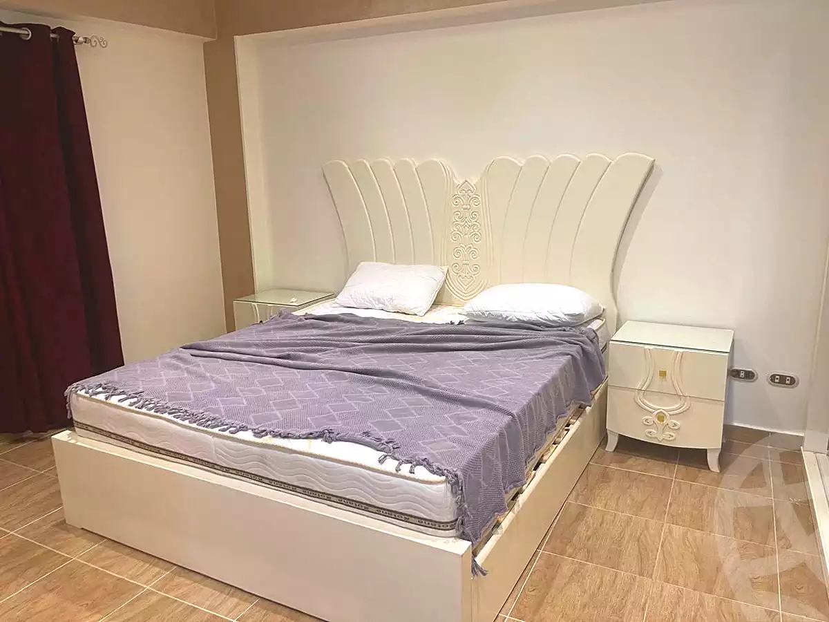 https://aqarmap.com.eg/ar/listing/7223597-for-sale-cairo-new-cairo-ganob-el-akadamiya-south-academy-g-youssef-el-sebae-st