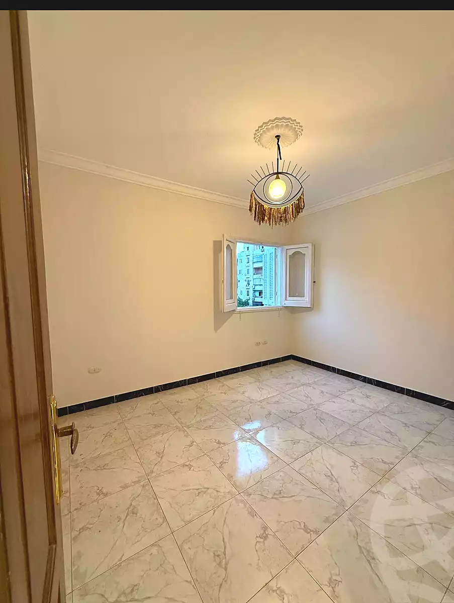 https://aqarmap.com.eg/en/listing/7223675-for-sale-cairo-mokattam-lhdb-l-ly-shareaa-9