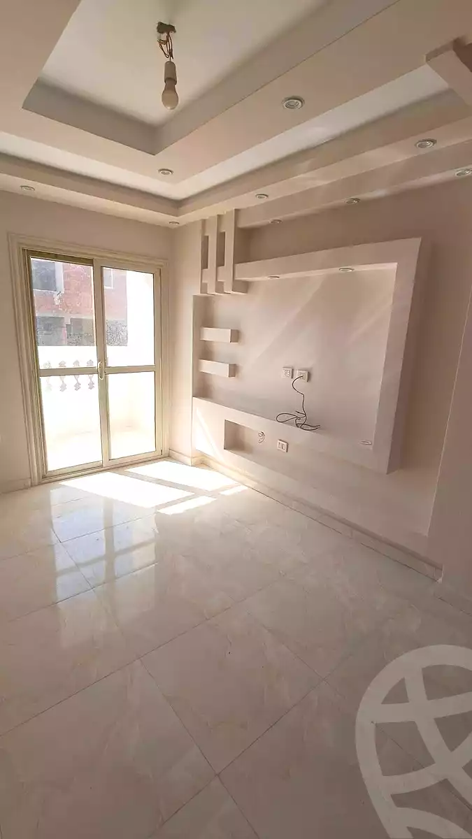 https://aqarmap.com.eg/ar/listing/7223993-for-sale-cairo-ain-shams-mnshy-lthryr
