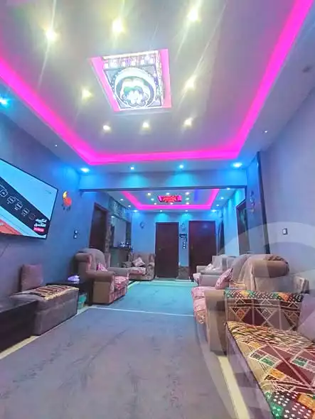 https://aqarmap.com.eg/en/listing/7224013-for-sale-cairo-helwan-helwan-el-sharkeya-heidar-st