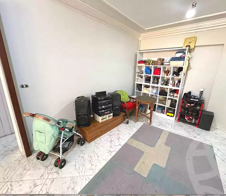 https://aqarmap.com.eg/ar/listing/7224173-for-sale-alexandria-ganaklis