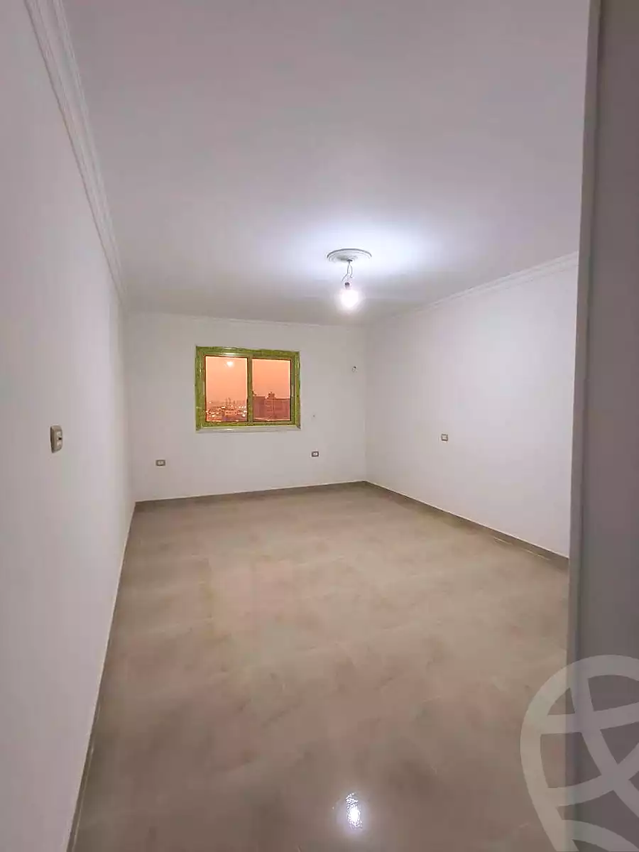 https://aqarmap.com.eg/ar/listing/7224356-for-sale-cairo-helwan-helwan-el-sharkeya-latif-basha-st