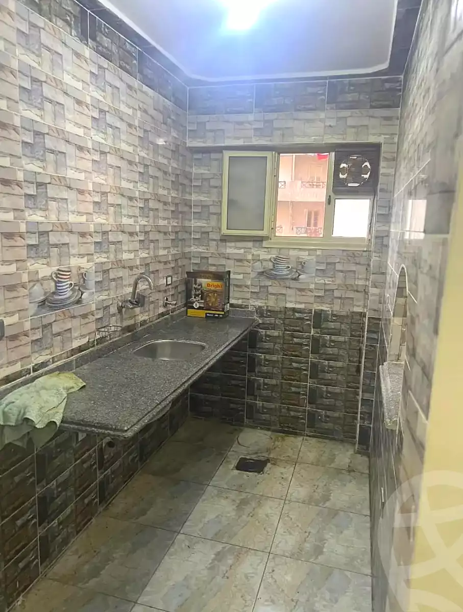 https://aqarmap.com.eg/en/listing/7224447-for-sale-alexandria-al-agamy-lbytsh-bianchiii-street-11