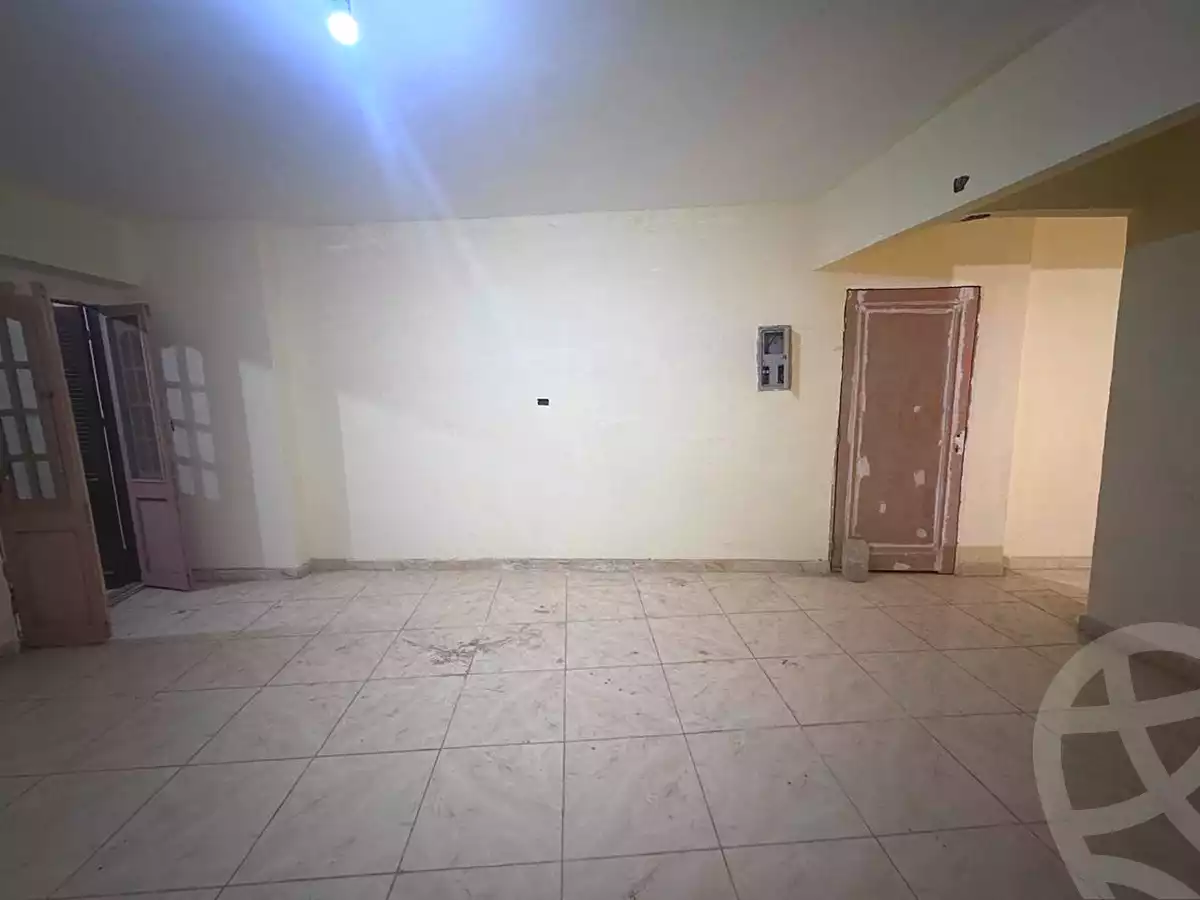 https://aqarmap.com.eg/ar/listing/7224510-for-sale-qalyubia-el-khsos-el-khosos-city-ahmed-oraby-st