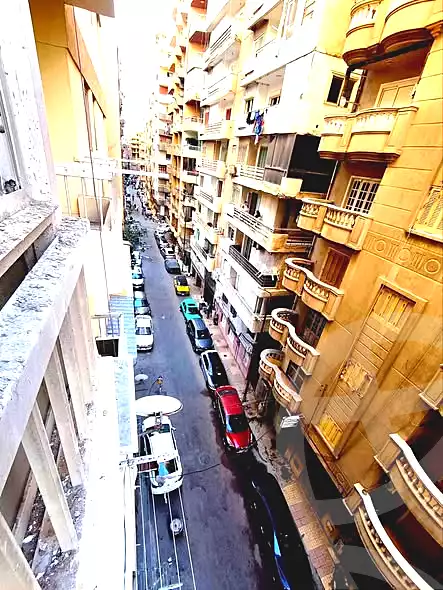https://aqarmap.com.eg/ar/listing/7224811-for-sale-alexandria-el-asafra-l-sfr-bhry