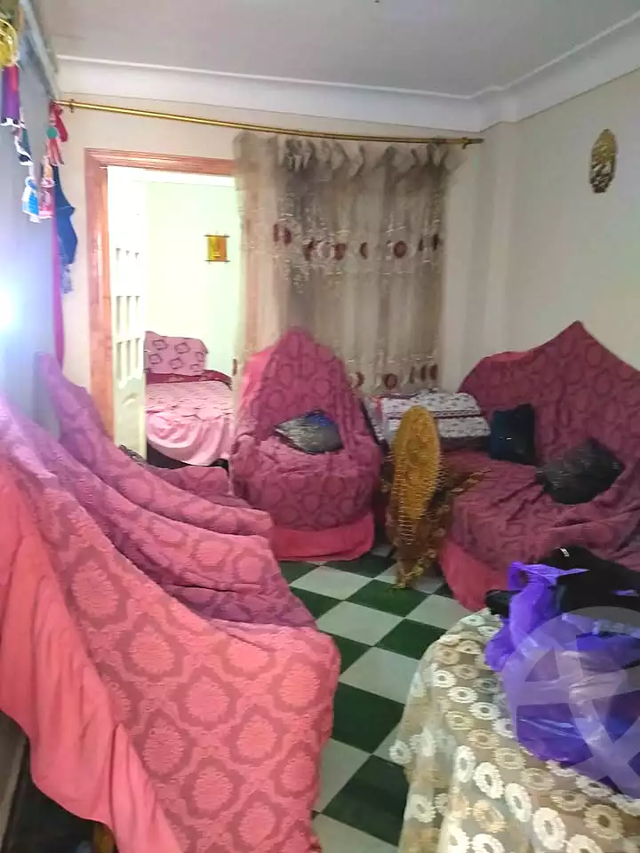 https://aqarmap.com.eg/ar/listing/7224940-for-sale-alexandria-el-asafra-l-sfr-qbly