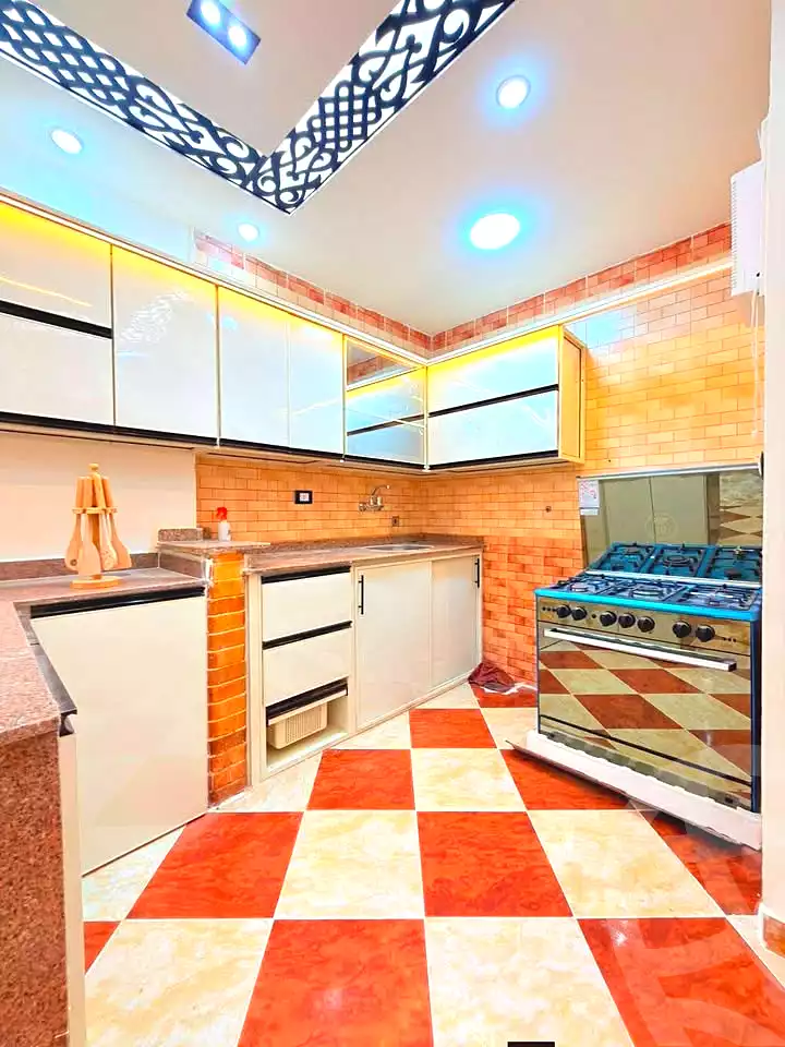 https://aqarmap.com.eg/ar/listing/7225035-for-sale-alexandria-al-agamy-shataa-el-nakheel