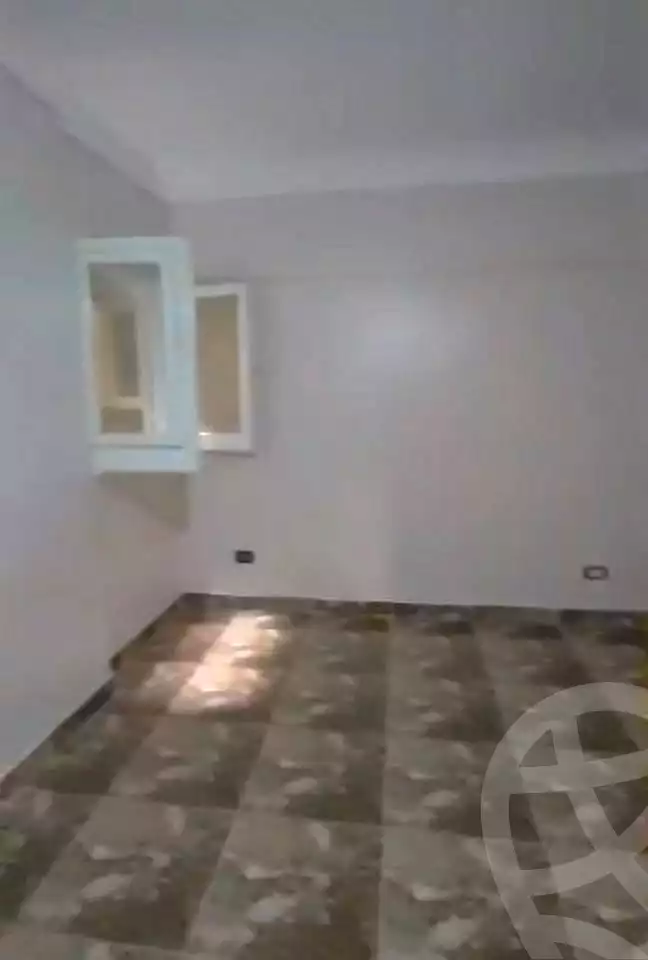 https://aqarmap.com.eg/ar/listing/7225100-for-sale-alexandria-al-agamy-lbytsh-el-hay-st