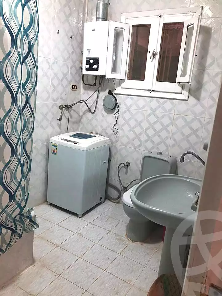 https://aqarmap.com.eg/ar/listing/7225112-for-sale-alexandria-al-agamy-lbytsh-bianchiii