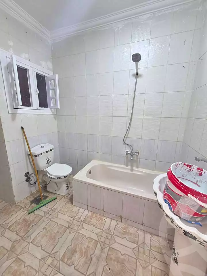 https://aqarmap.com.eg/ar/listing/7225128-for-sale-alexandria-al-agamy-bw-ywsf