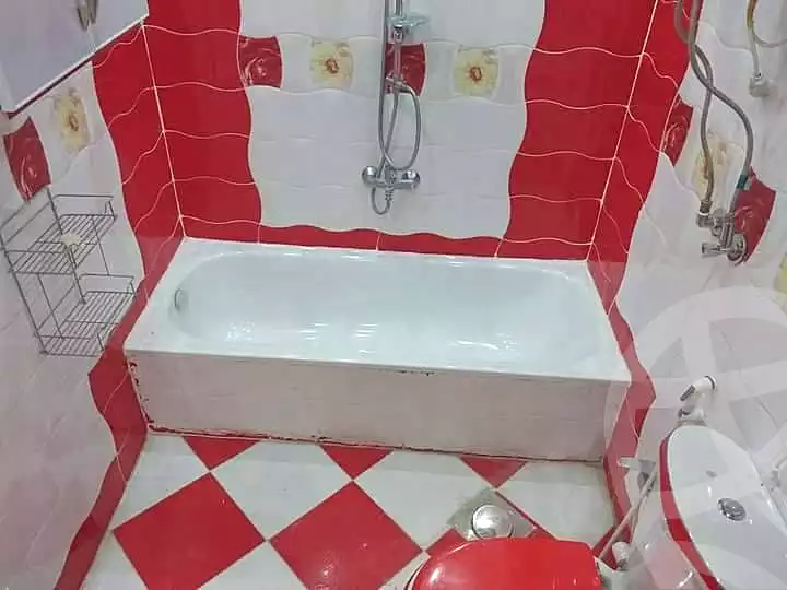 https://aqarmap.com.eg/ar/listing/7225261-for-sale-cairo-helwan-helwan-el-sharkeya-ryad-pasha-st